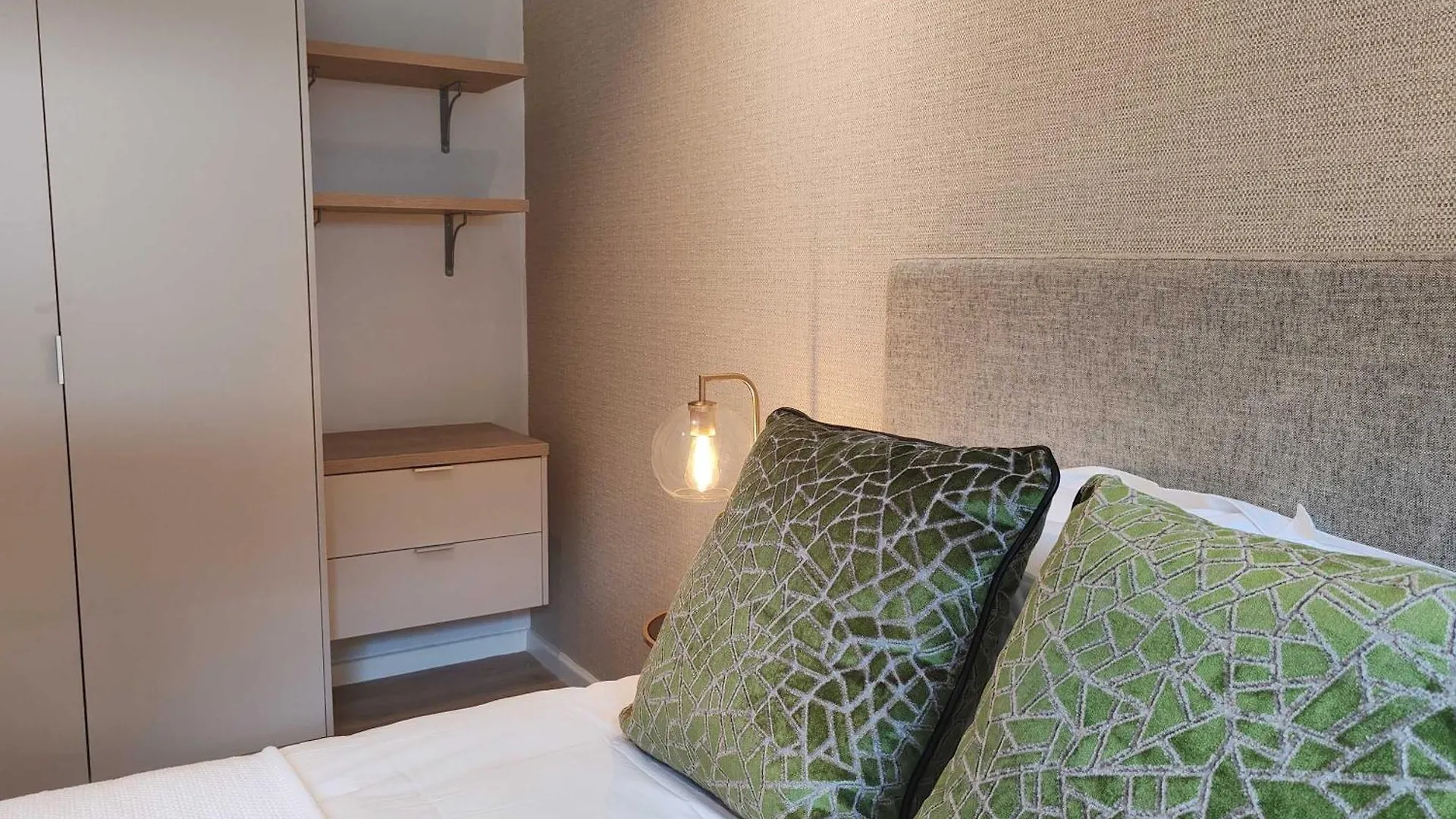 Wavescape Stylish Beach Getaway Muizenberg